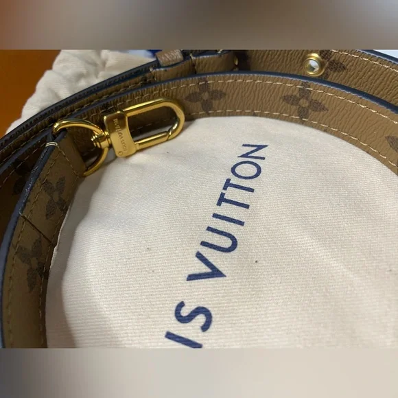 LV Reverse Monogram crossbody strap - Picture 3 of 5